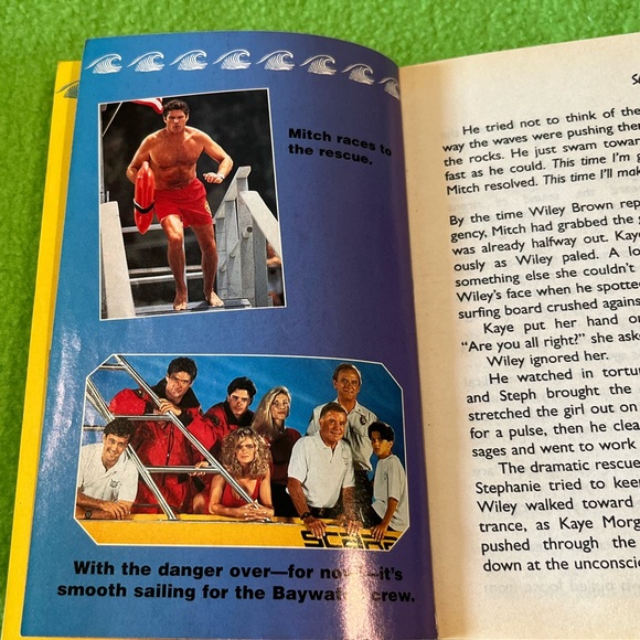 Baywatch Shark’s Cove Book #4 - Picture 8 of 8